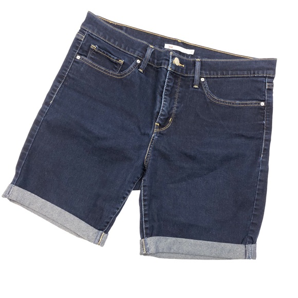 Levi’s 314 Shaping Straight Shorts - Picture 2 of 7